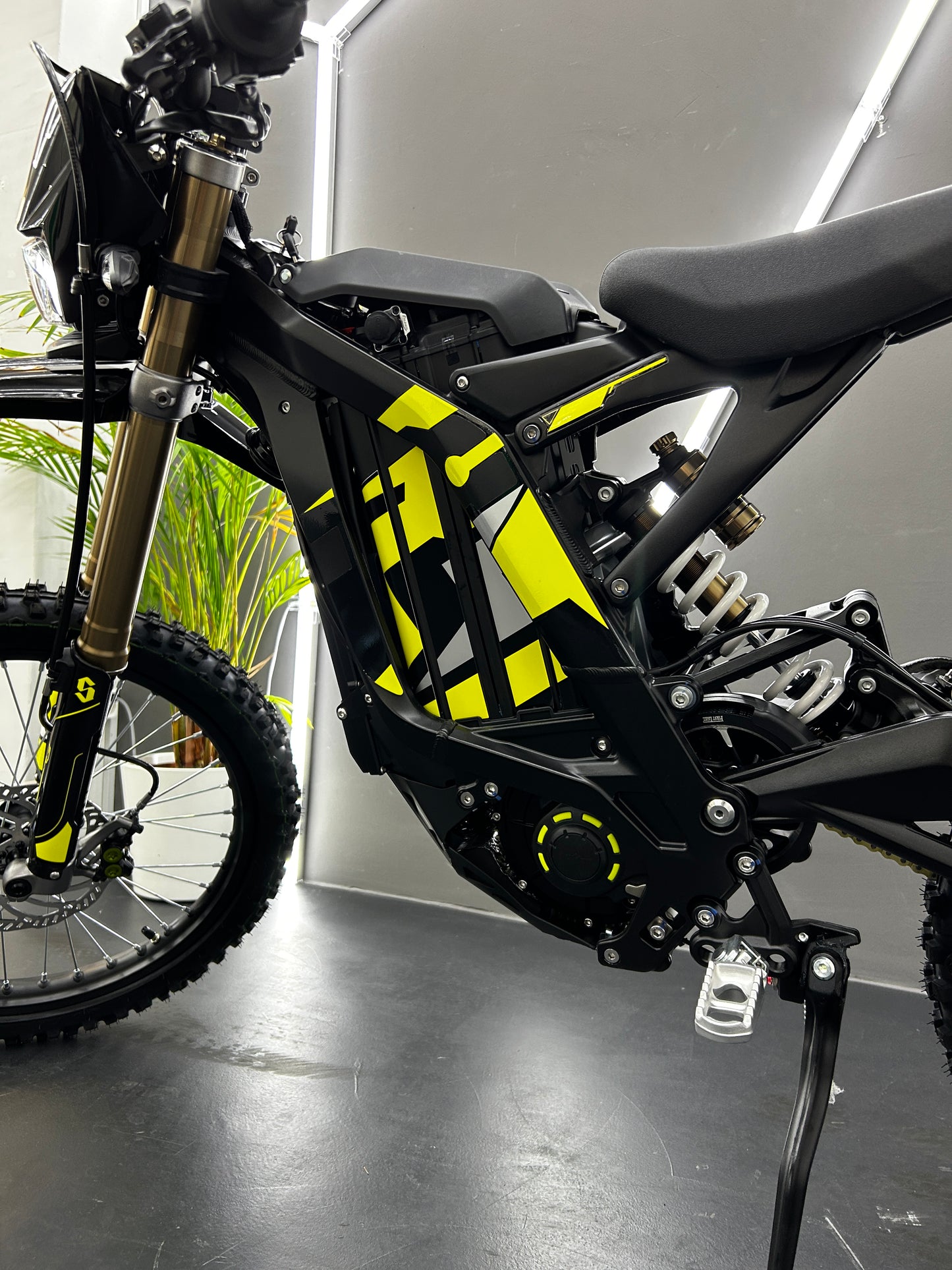 Surron Light Bee 2025