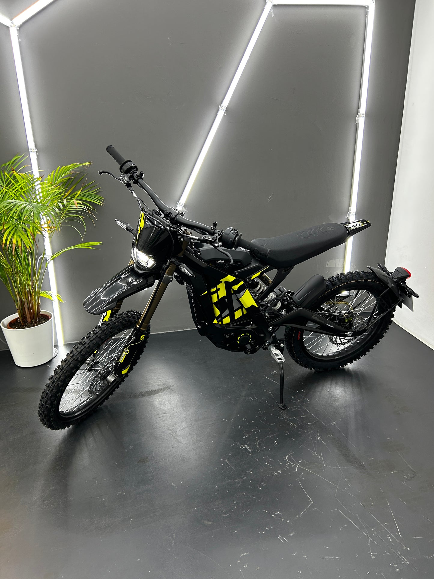 Surron Light Bee 2025