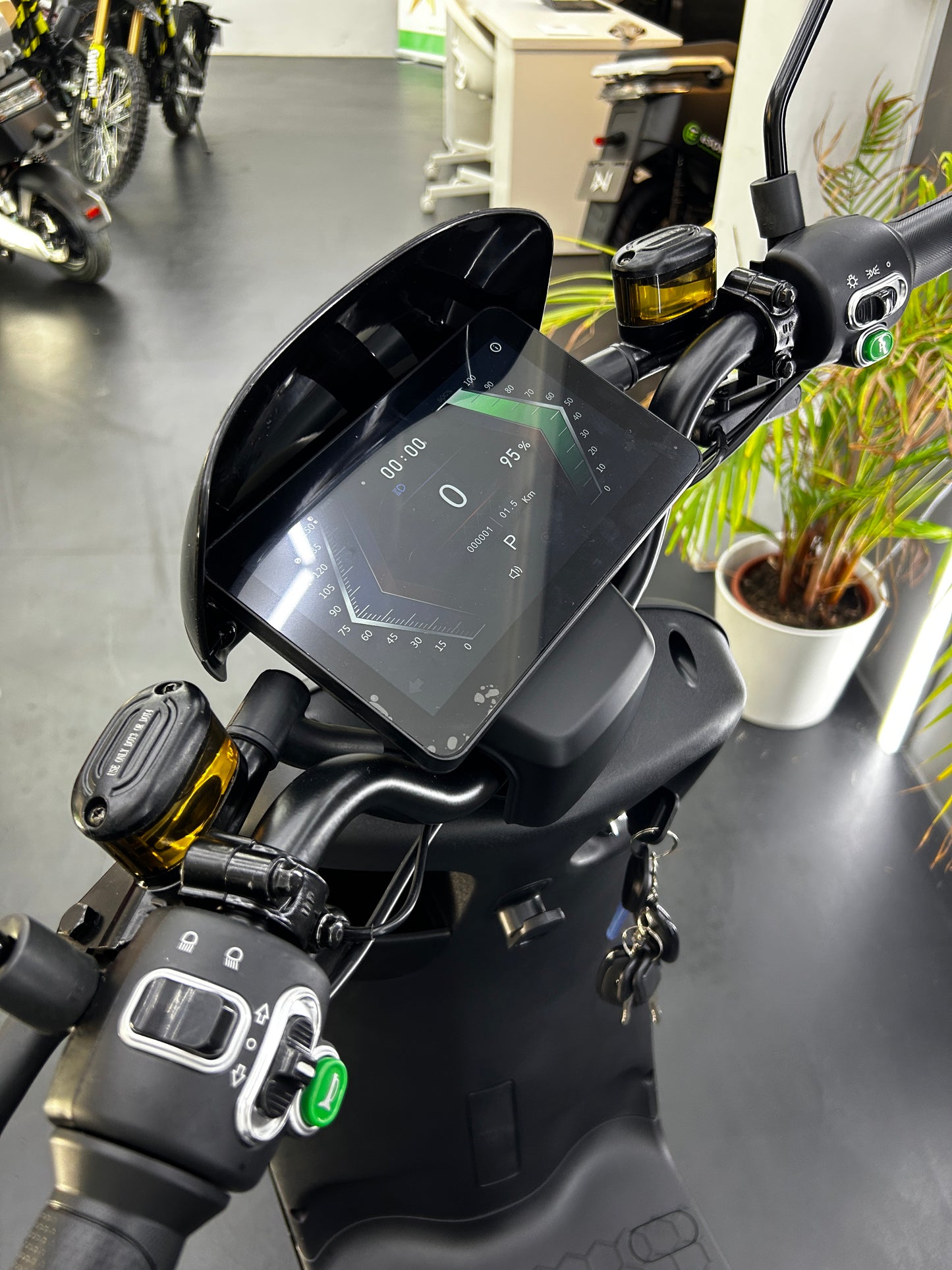 City Go X4 [Pre-order] 