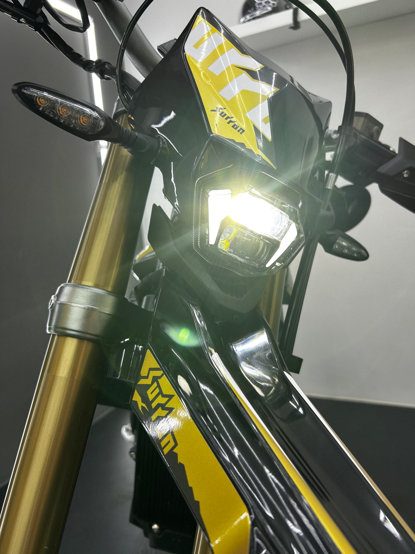 SURRON ULTRA BEE HP [2025]